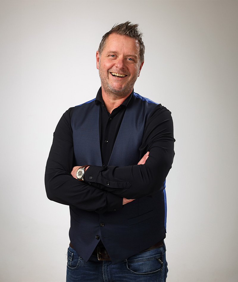 Chris_winter-entertainment