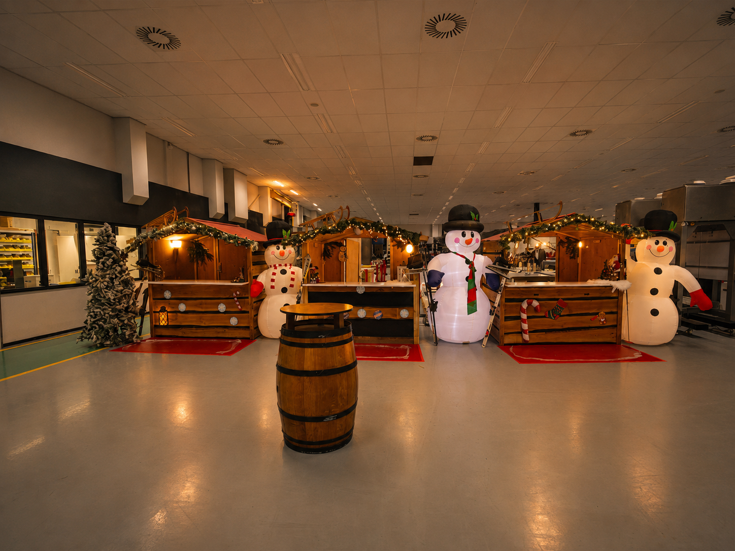 Sfeervol winterdorp met houten huisjes en verlichting