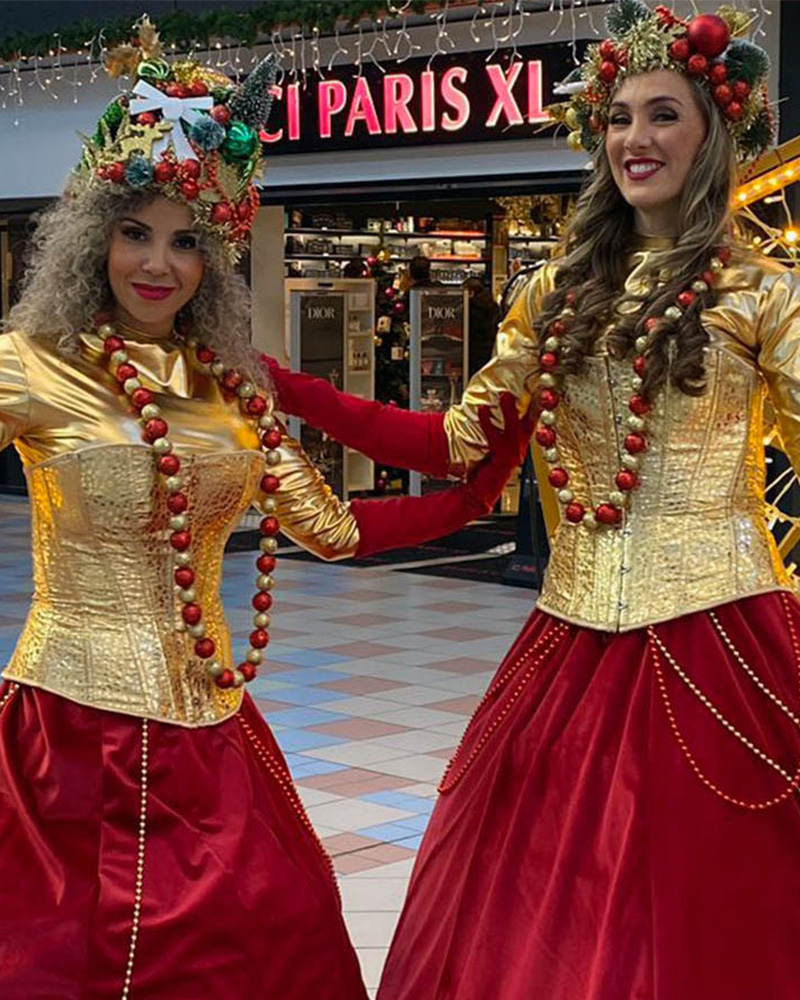 Hostessen tijdens een winterevenement